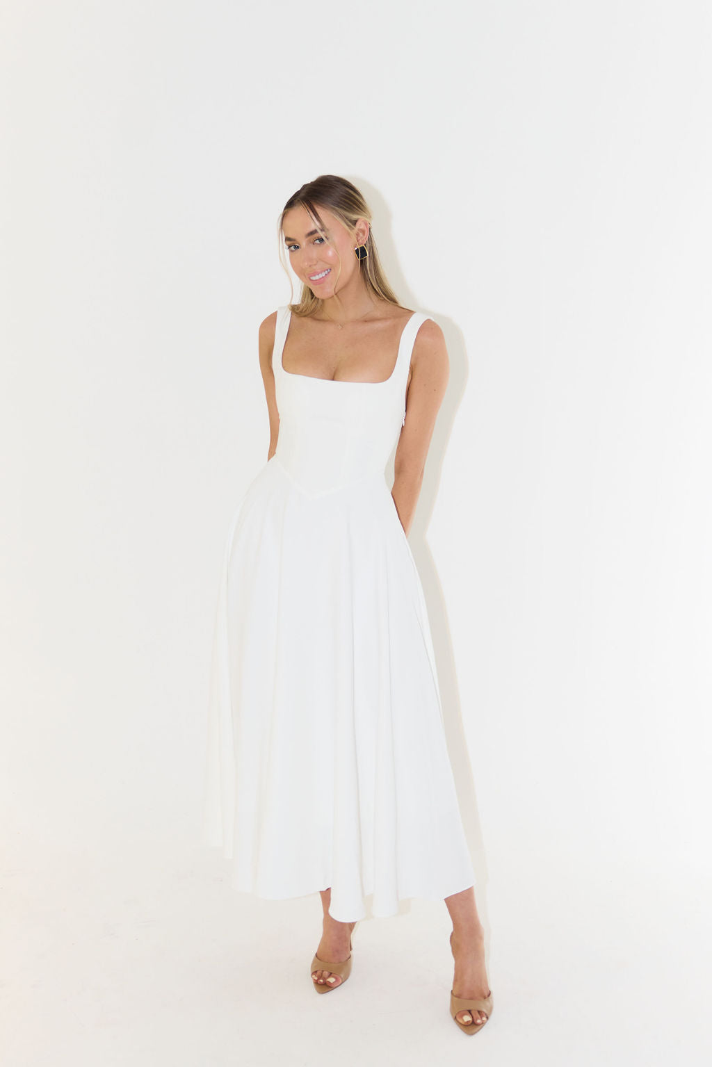 Aveline | Midikleid Plissee Quadratischer Ausschnitt
