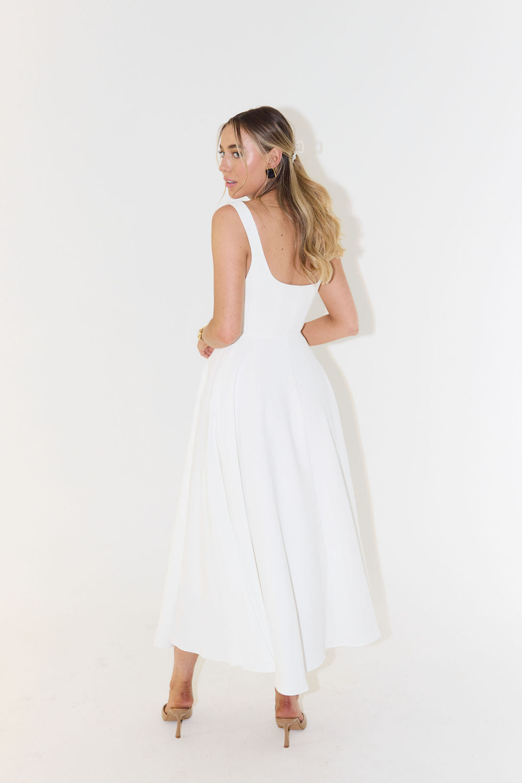 Aveline | Midikleid Plissee Quadratischer Ausschnitt