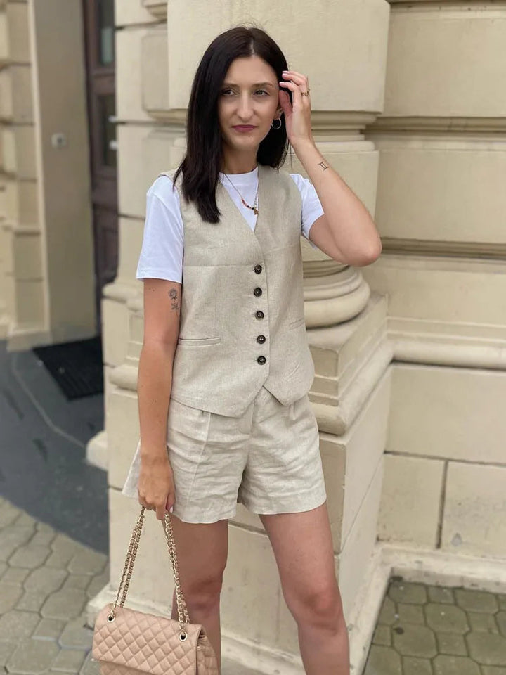 Elodie | Elegante kurze Weste figurbetont