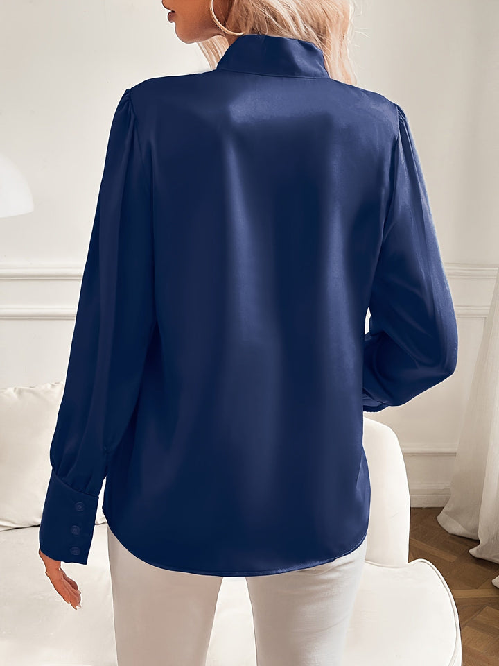Lina | Satin Bluse mit Schleifenkragen Volant Ärmel