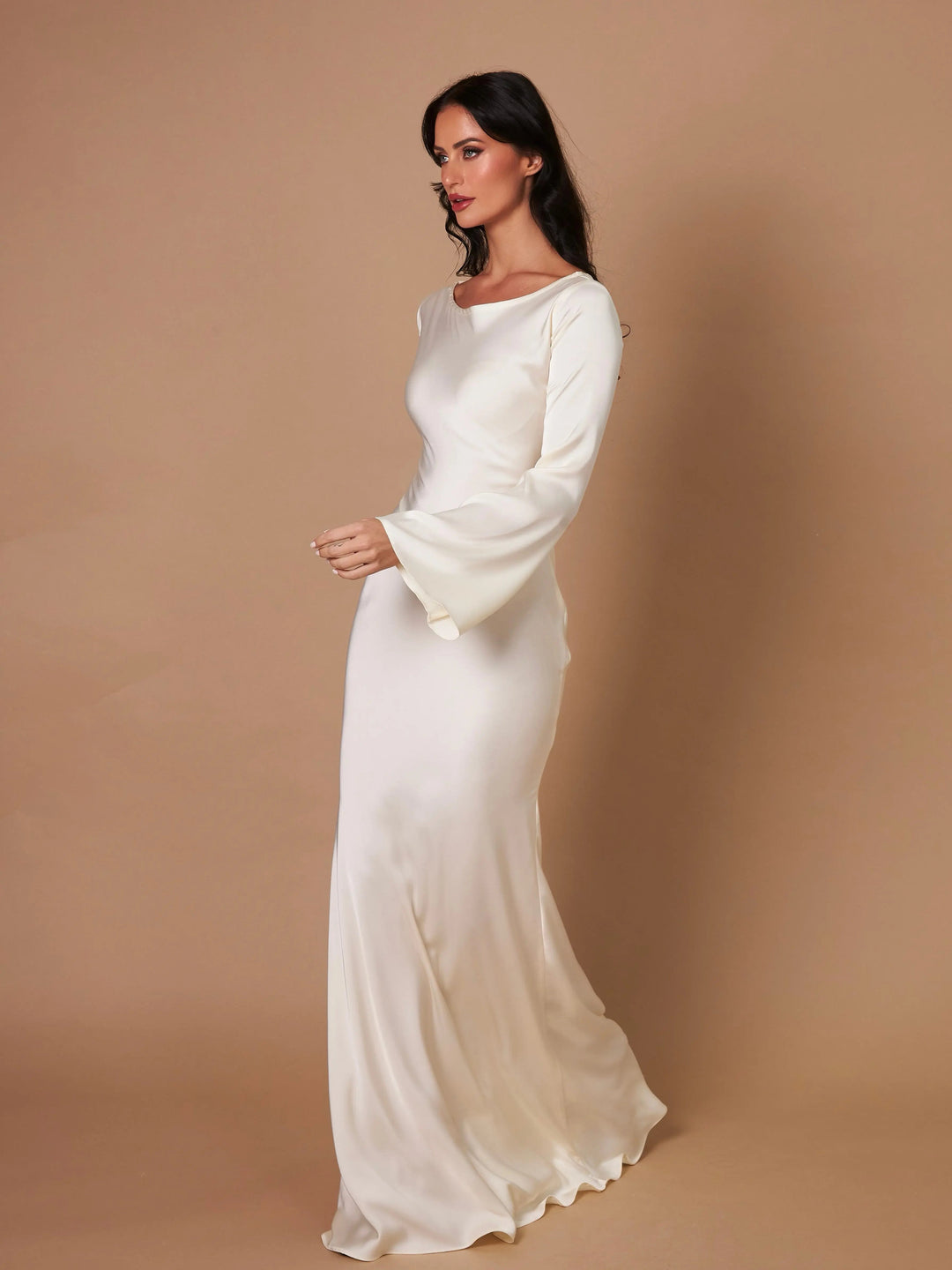 Feyla | Maxikleid Langarm Fließend Tailliert