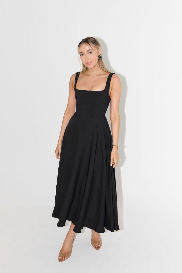Aveline | Midikleid Plissee Quadratischer Ausschnitt