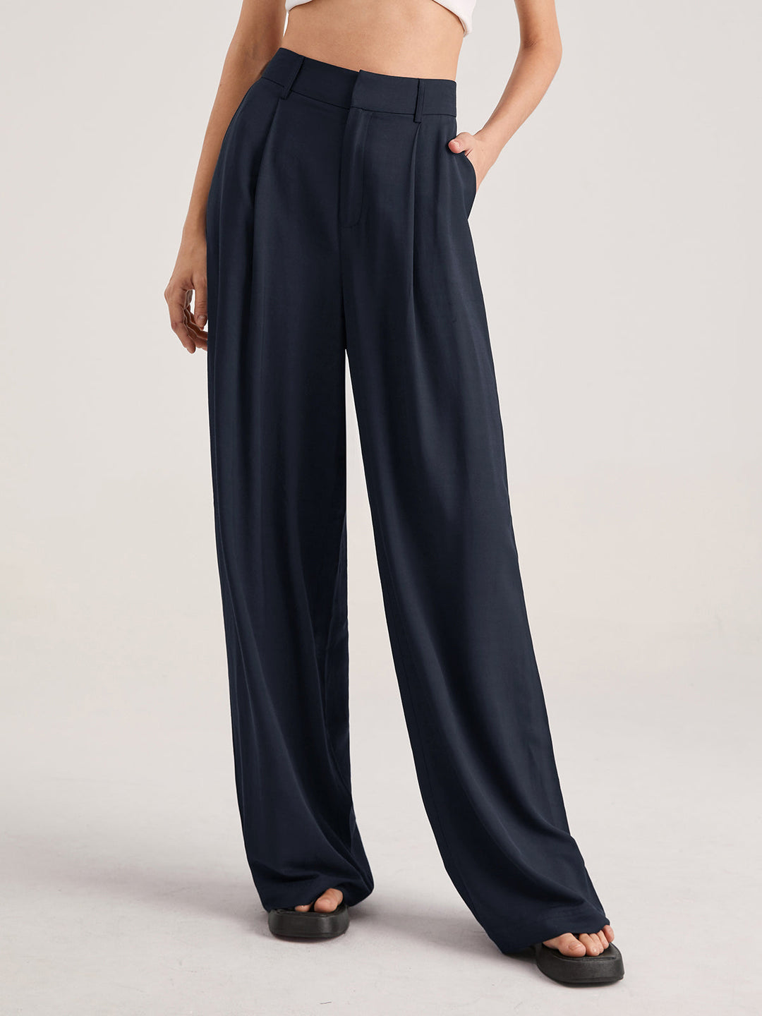 Yareli | Hose High Waist Falten vorne weit
