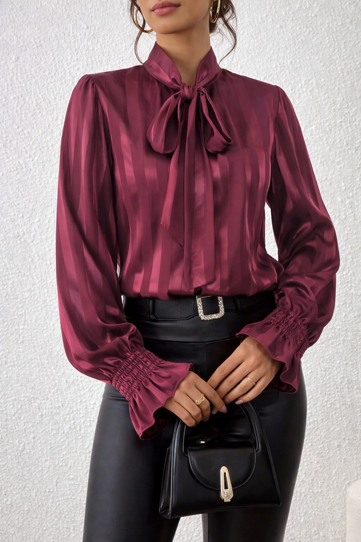 Elina | Satin Gestreifte Bluse Schleifenkragen Langarm