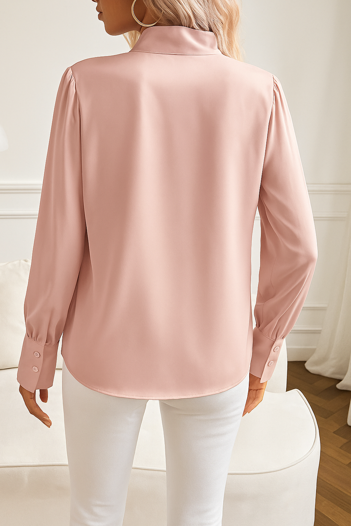 Lina | Satin Bluse mit Schleifenkragen Volant Ärmel