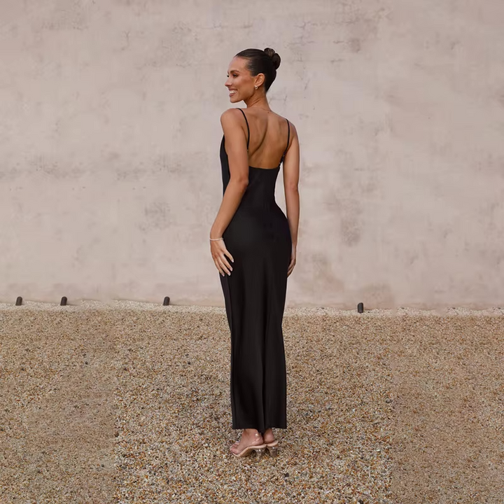 Elvira | Maxikleid Satin rückenfrei Schlitz figurbetont