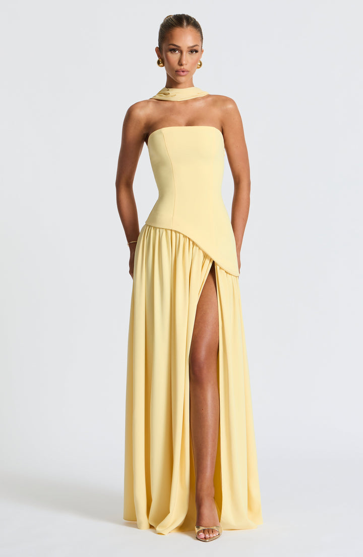 Avelira | Maxikleid Bandeau Schlitz Asymmetrisch
