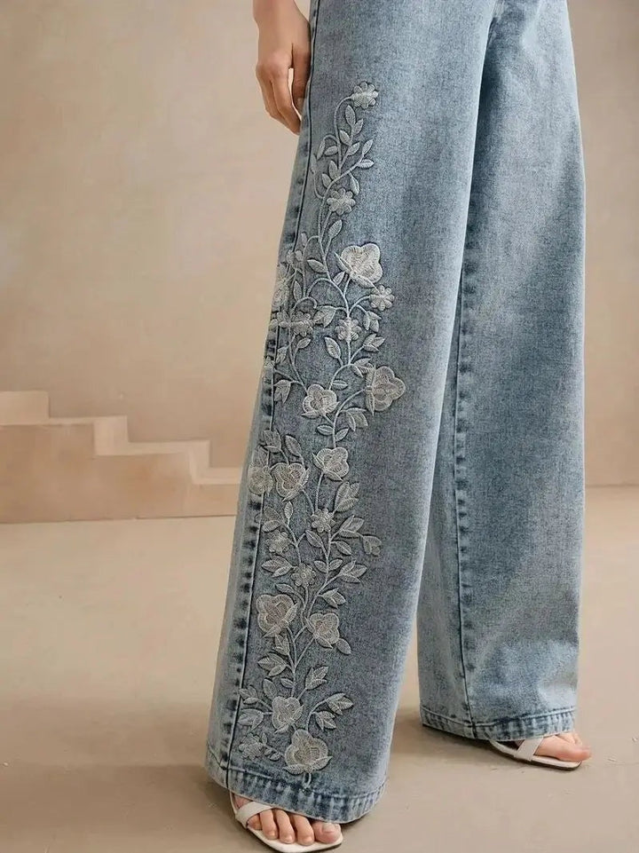 Liesel | Wide Leg Jeans Blumenstickerei Flatterhaft