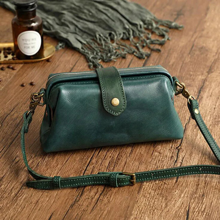 Maret | Crossbody Tasche Leder Klappe Magnetverschluss