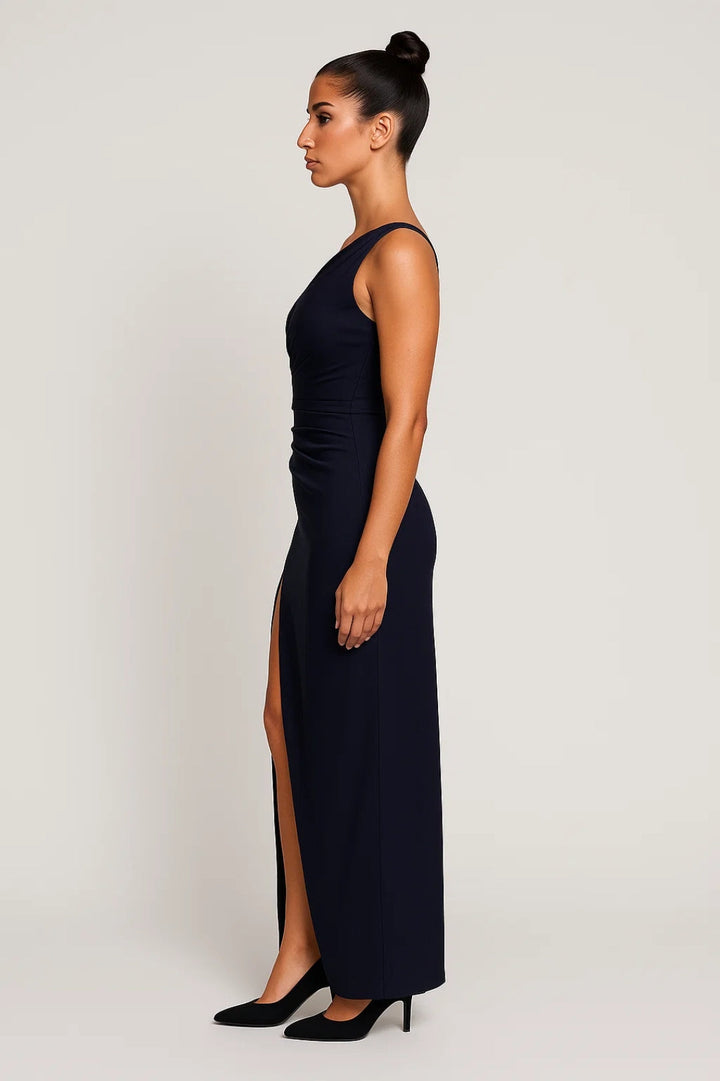 Velaris | One Shoulder Maxikleid mit hohem Schlitz