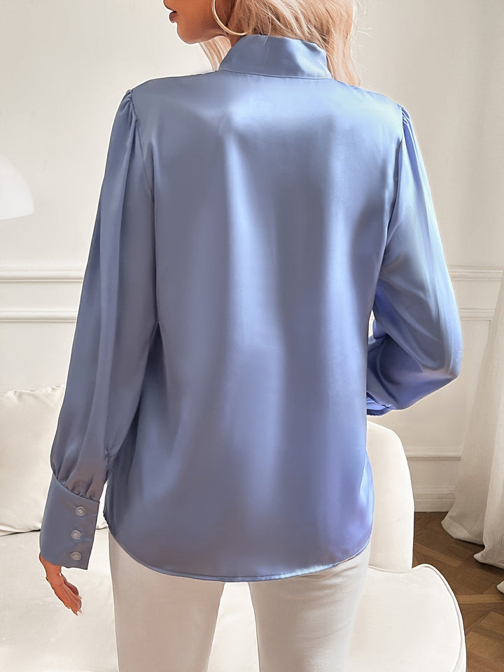 Lina | Satin Bluse mit Schleifenkragen Volant Ärmel