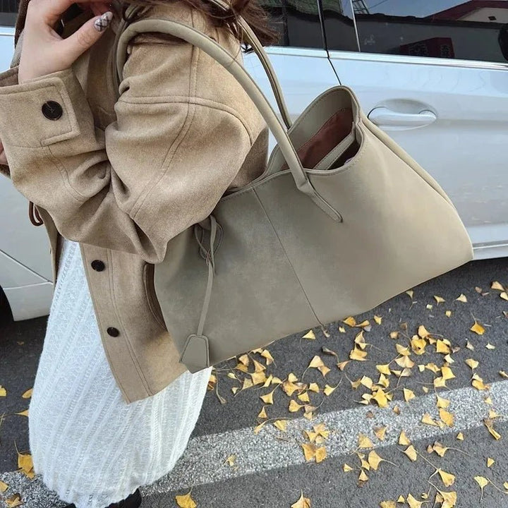 Lerina | Handtasche Wildleder Optik Schultertasche
