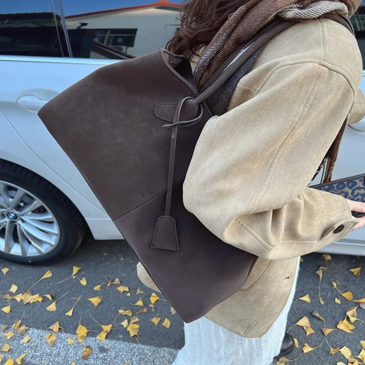 Lerina | Handtasche Wildleder Optik Schultertasche