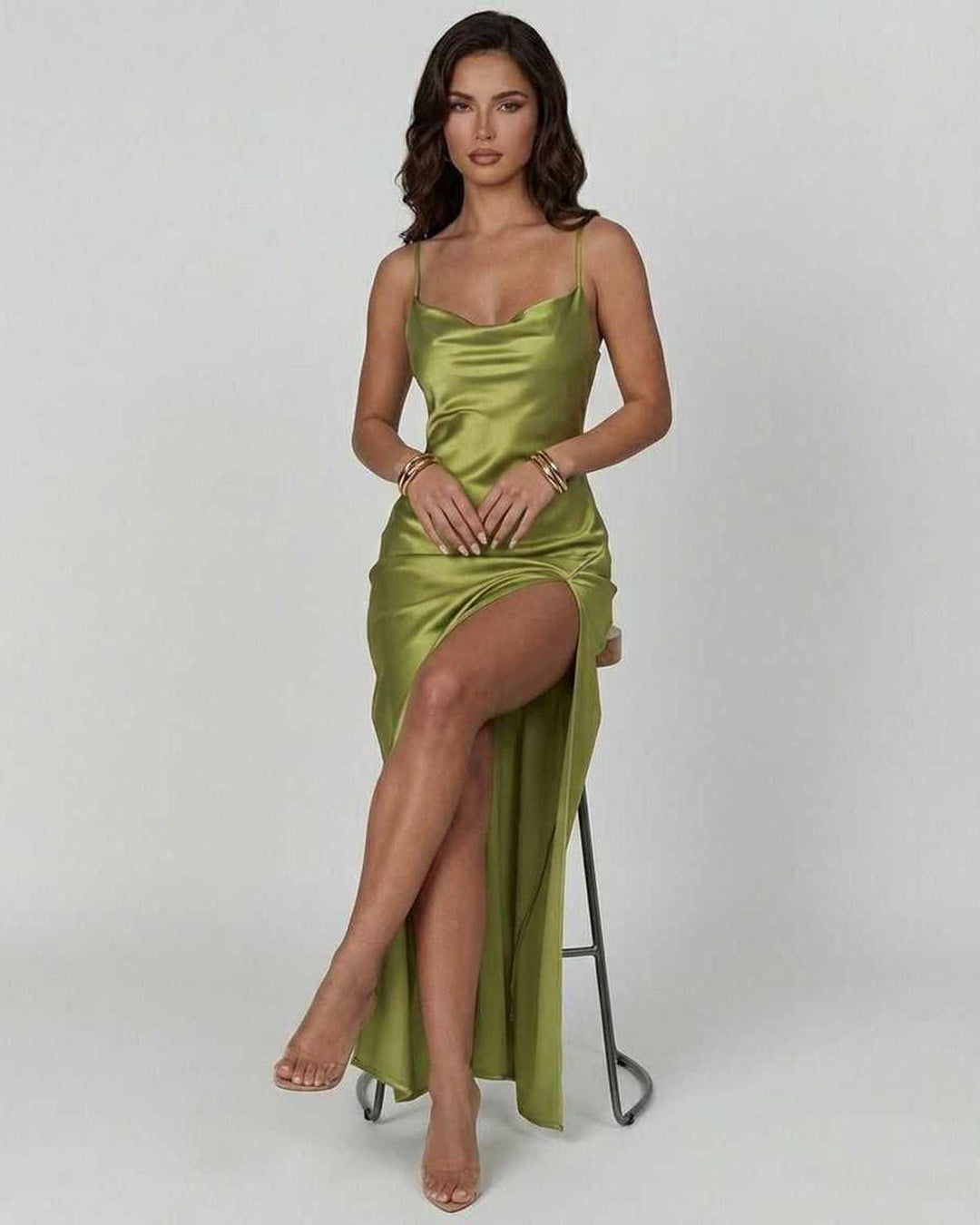 Lara | Minikleid Satin Asymmetrisch V-Ausschnitt Elastikbund Träger