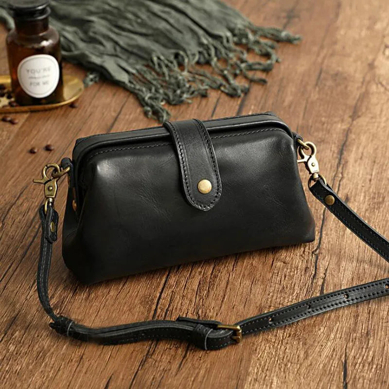Maret | Crossbody Tasche Leder Klappe Magnetverschluss